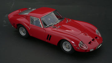 1:18 Scale Car Model Rosso Corsa AL