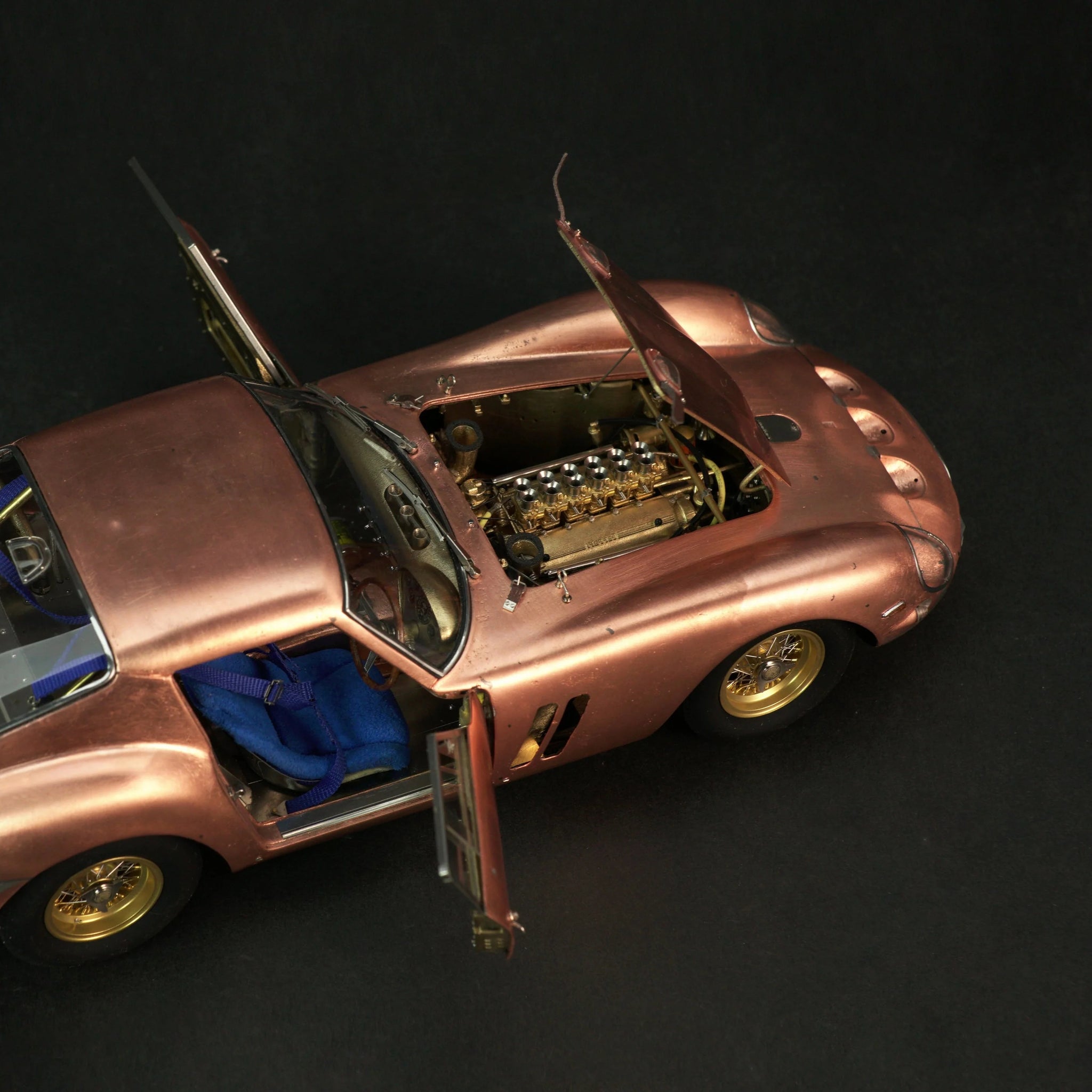 1:18 Ferrari 250 GTO (Unpainted Version)